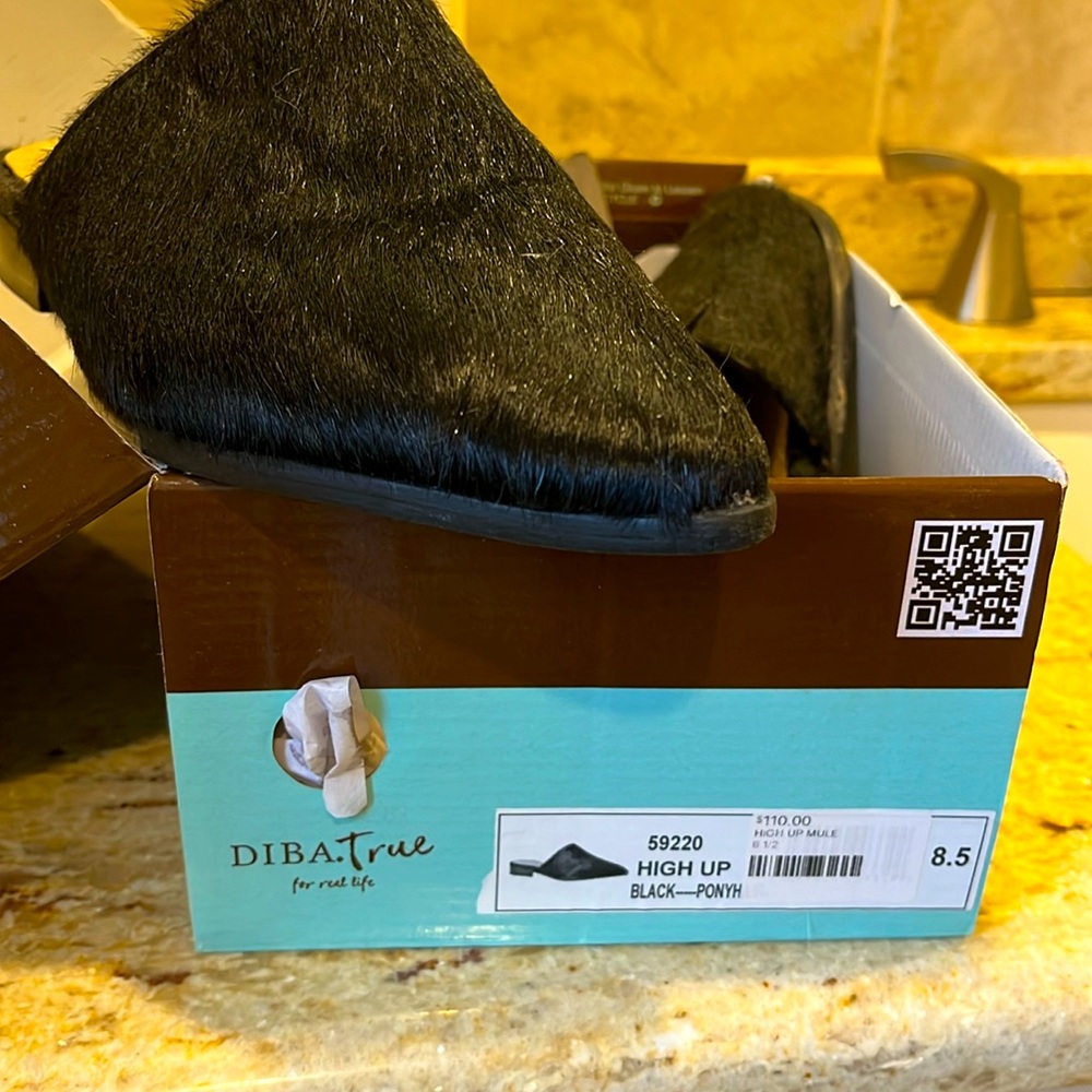 Diba True High up Black Pony Mule 8.5